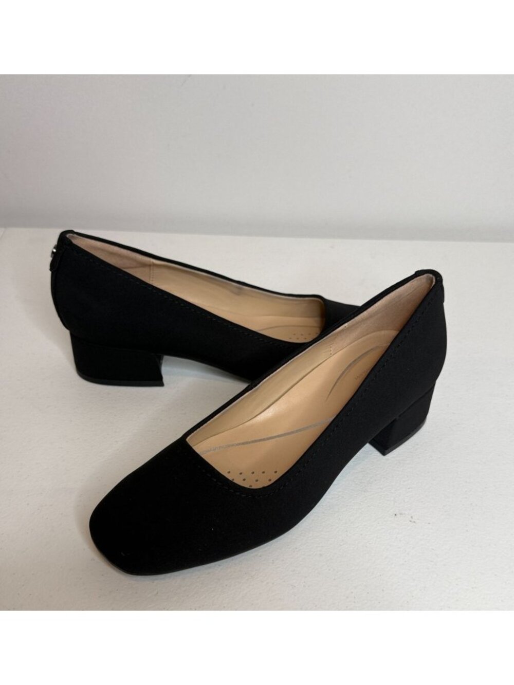 Easy Spirit eFlex Sejain2 Black Low Heel Pumps Size 7